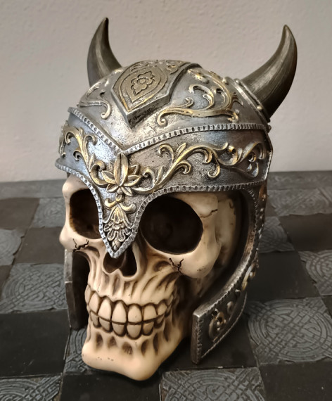 Soška rytíř Horns Knight  