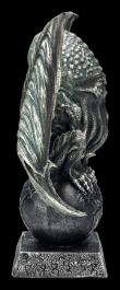 Soška H.P. LOVECRAFT - CTHULHU GLOBE  