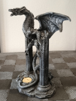 Svícen s drakem Column Dragon  