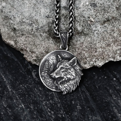 Přívěsek chirurgická ocel s vlkem VIKING GUARDIAN WOLF  