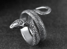 OCELOVÝ PRSTEN HAD COILED SNAKE  