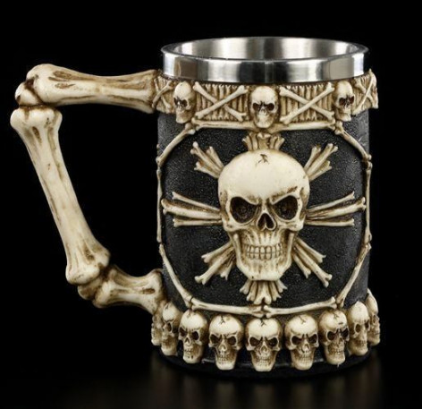 Půllitr korbel (500ml) Large Tankard of Skulls  