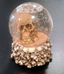 Těžítko - sněžítko - Lebka Skull