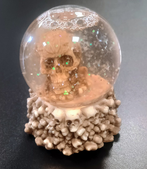 Těžítko - sněžítko - Lebka Skull  