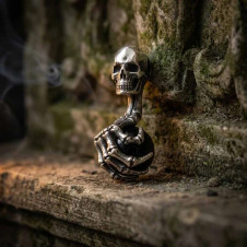 Přívěsek chirurgická ocel lebka - Skull ball hand BLACK