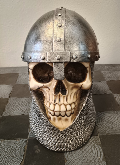 Soška rytíř Helmet Knight  