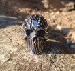 OCELOVÝ PRSTEN LEBKA Skull Scar Crack OCELOVÝ PRSTEN LEBKA Skull Scar Crack