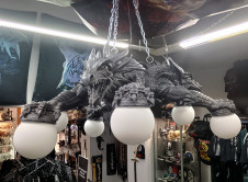 Lustr s drakem Flying dragons