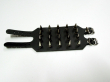 Kožený náramek stahovák čtyřřadý s hroty STX-WB109  